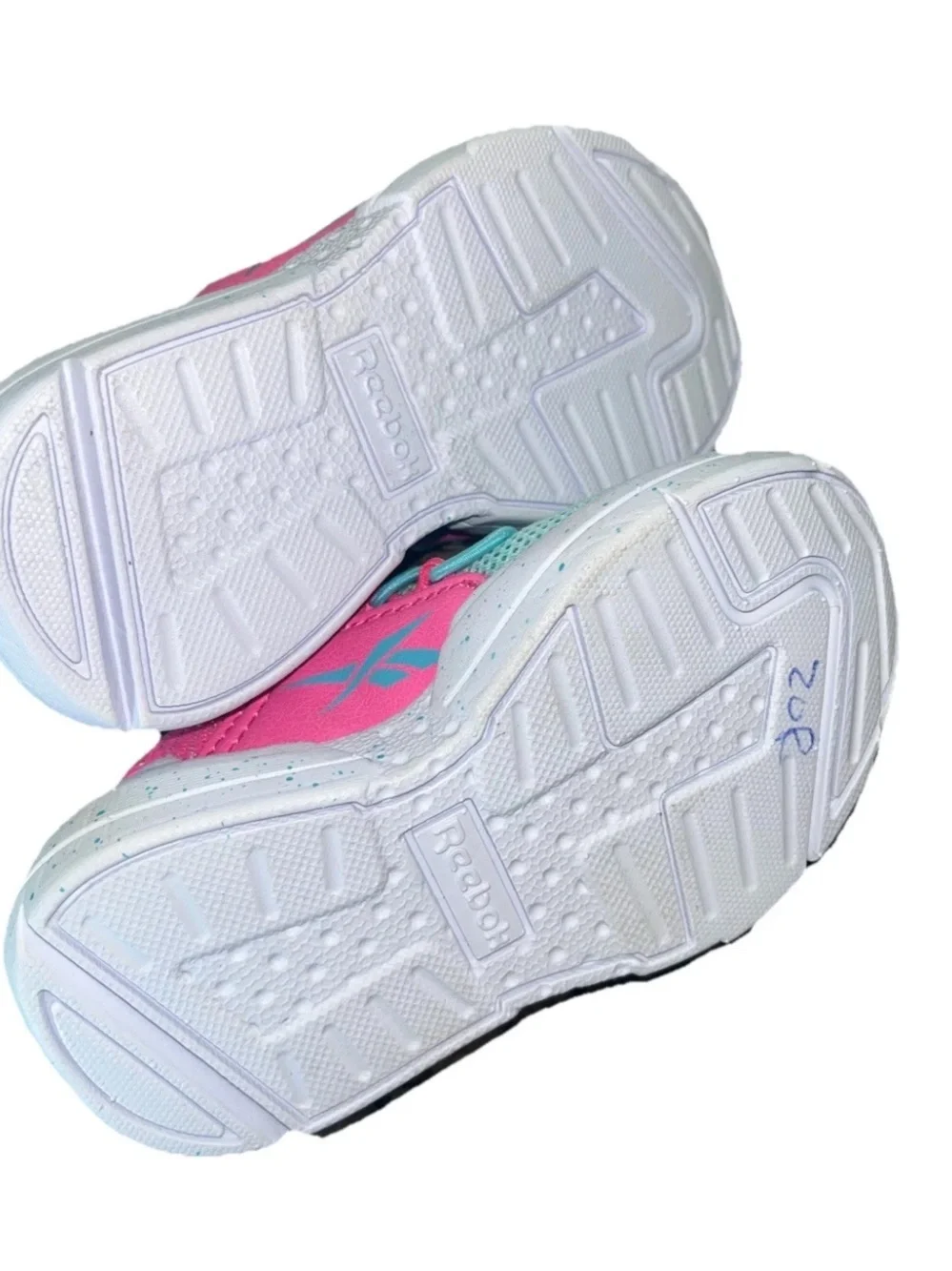 Reebok Toddler Girls Blue And Pink Athletic Slip On Sneaker Shoes Size 5